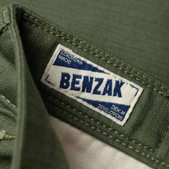 BenzakBC - 03 Straight Chino Military GreenHosenBritish Parts Luzern