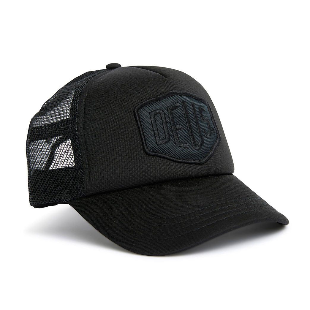Deus Ex MachinaBaylands Trucker Cap schwarzMützeBritish Parts Luzern