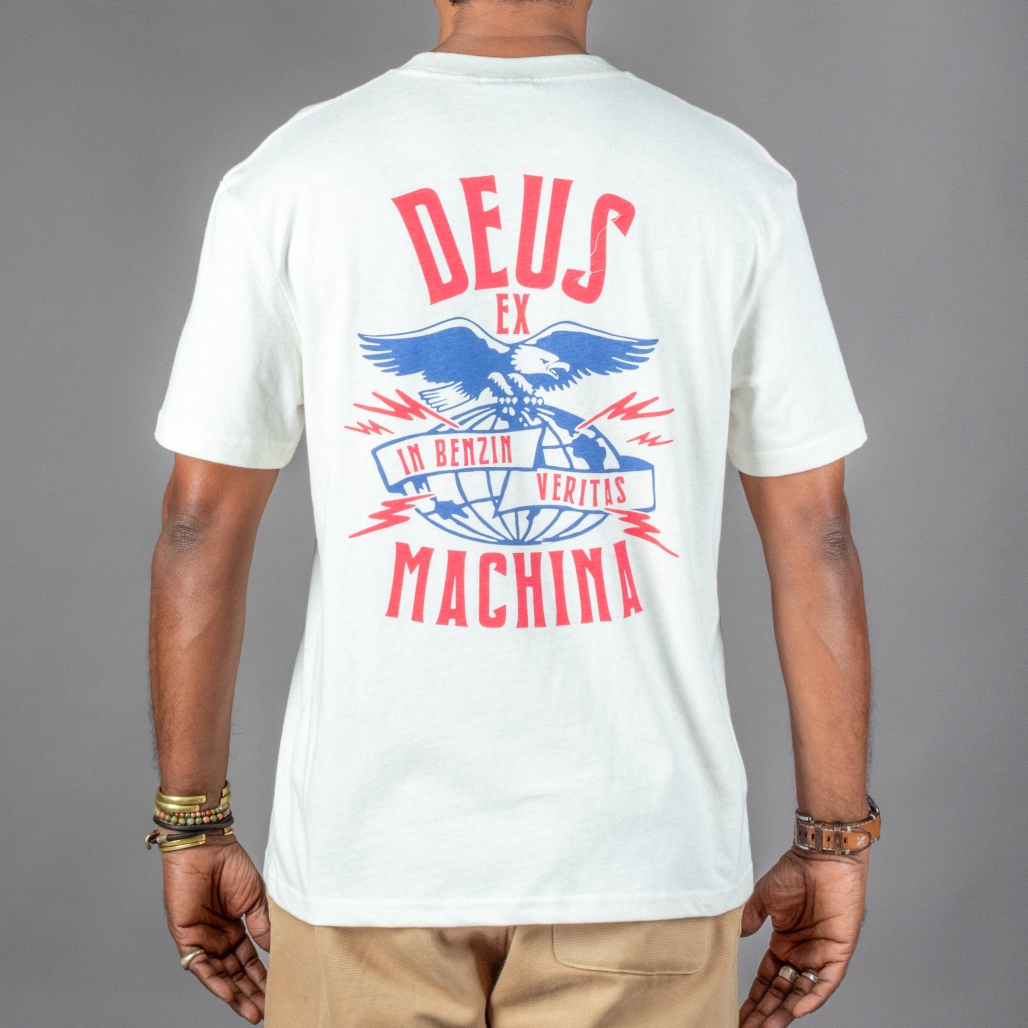 Deus Ex MachinaClaw - Some Whizz TeeT-ShirtBritish Parts Luzern