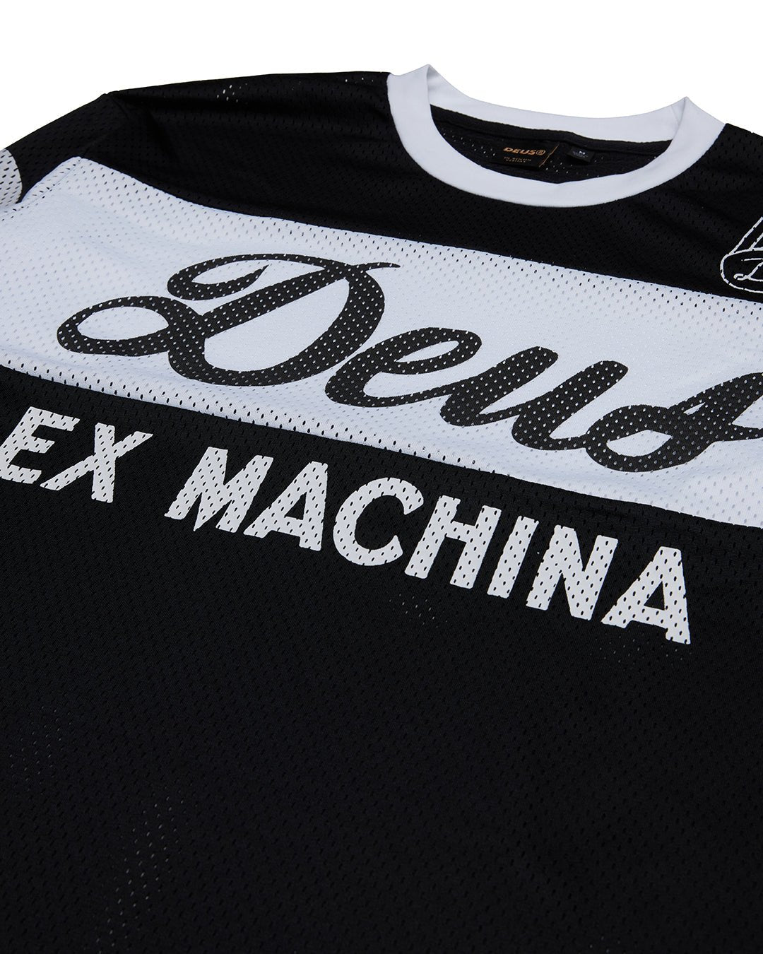 Deus Ex Machina Saber Moto Jersey in Black T-Shirt British Parts Lucerne