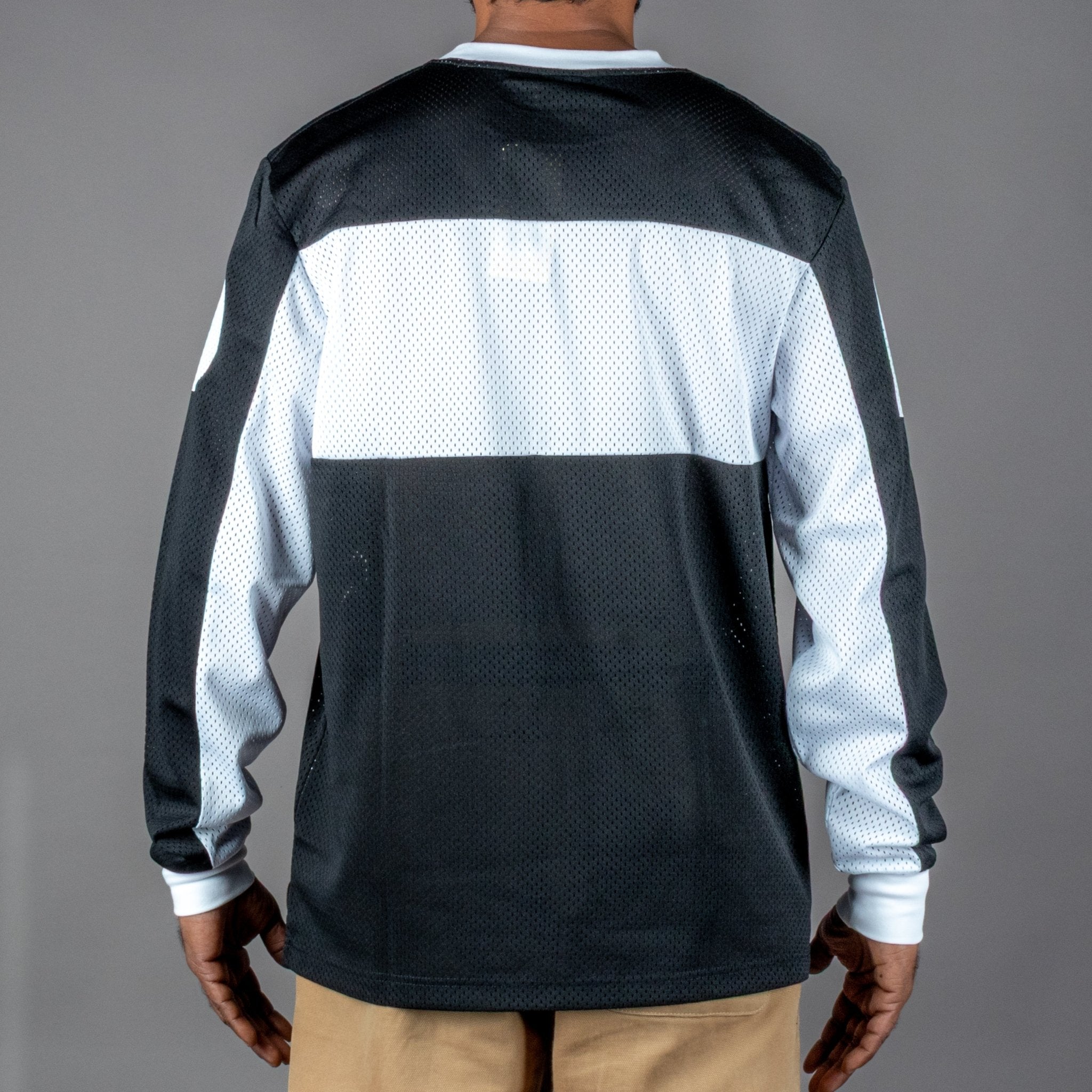 Deus Ex Machina Saber Moto Jersey in Black T-Shirt British Parts Lucerne