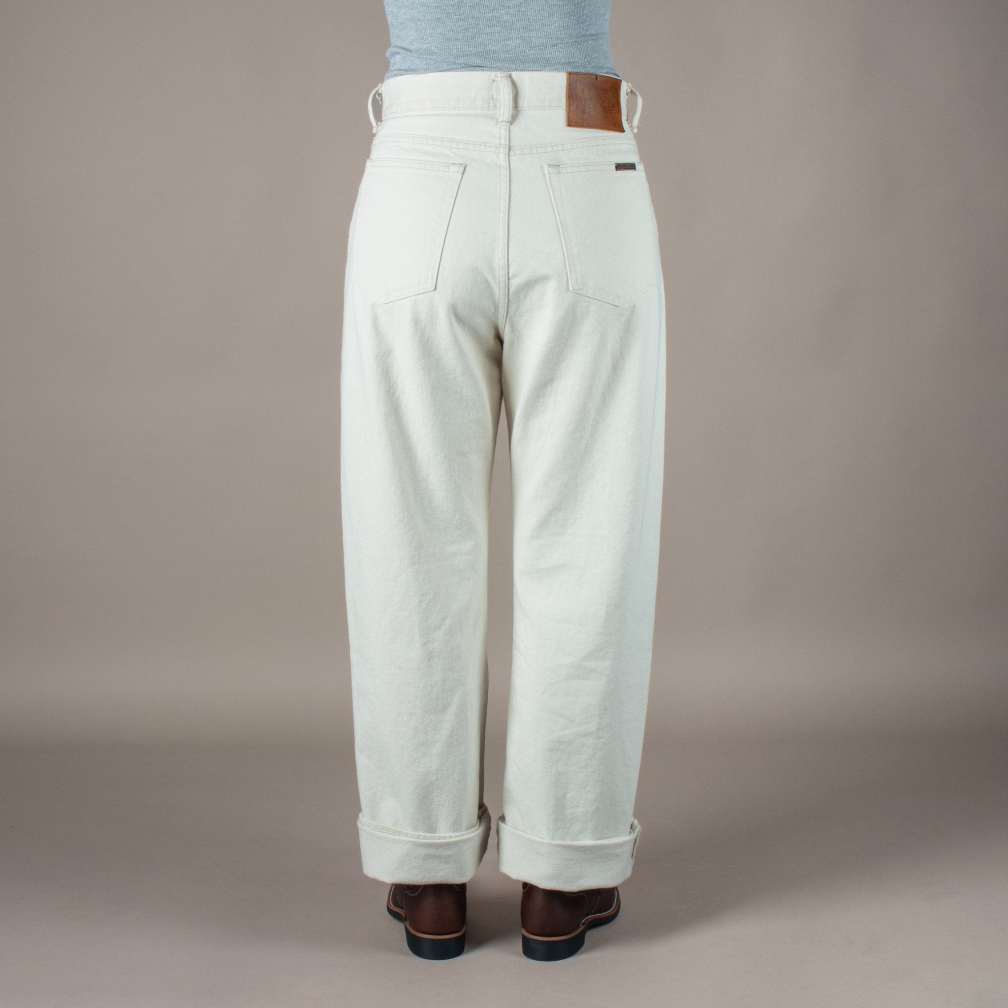 Indigofera Roslyn Women's Jeans Uneven Broken Twill Ecru Pants British Parts Lucerne