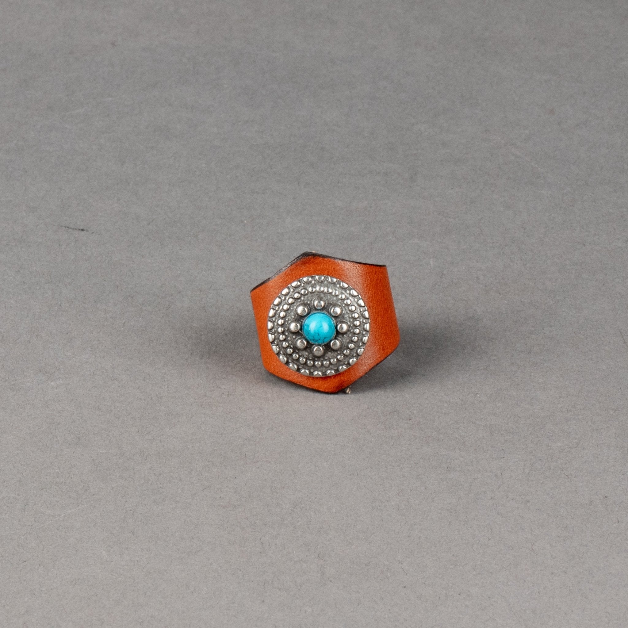 Jean DesselBandana Lederring Saragosa braunHalstuchBritish Parts Luzern