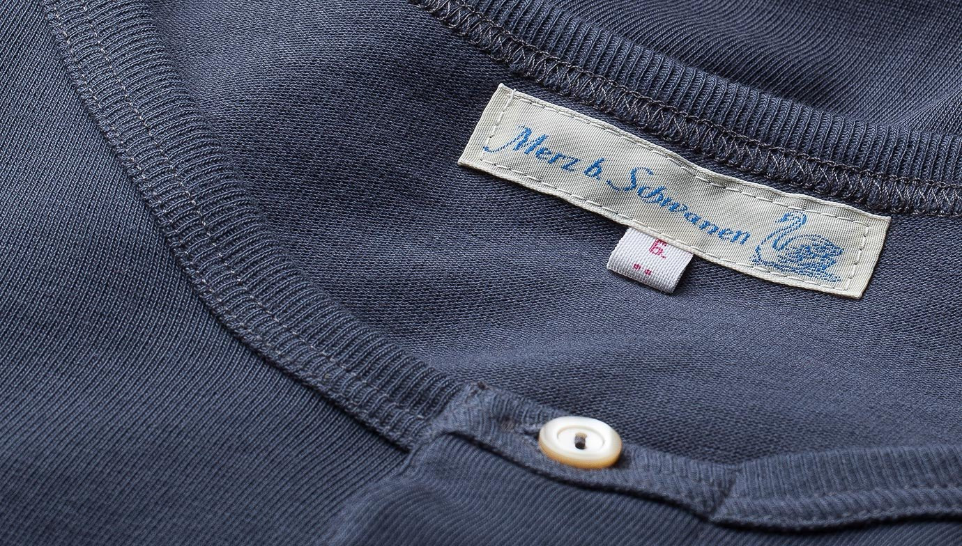 Merz b. Button-down Shirt, Ink Blue Henley British Parts Lucerne