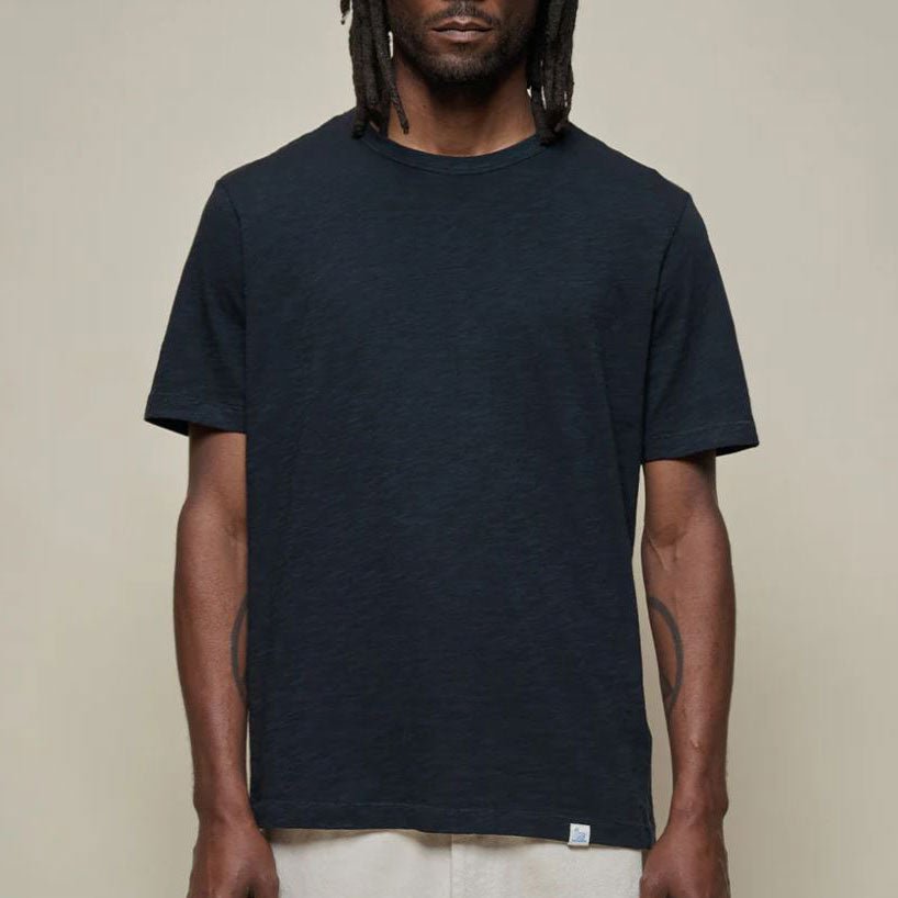 Merz b. SchwanenUnisex Relaxed Fit T-Shirt PIMA Bio - Baumwolle schwarzT-ShirtBritish Parts Luzern