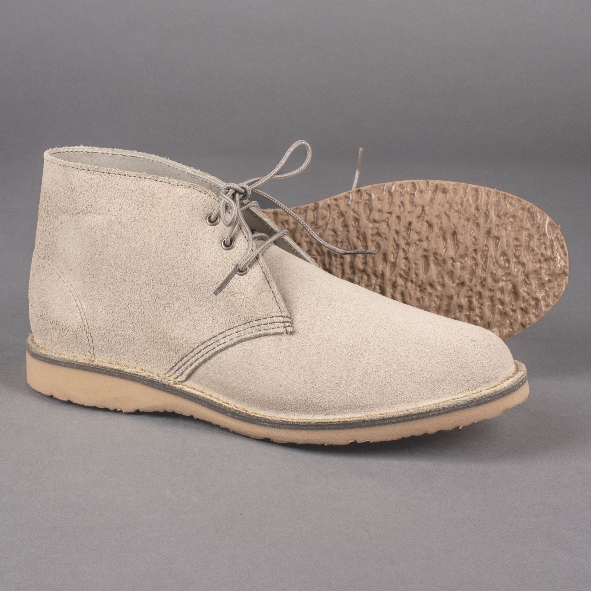 Red Wing ShoesWeekender Chukka 3309 White Sand Mohave HerrenschuheSchuheBritish Parts Luzern