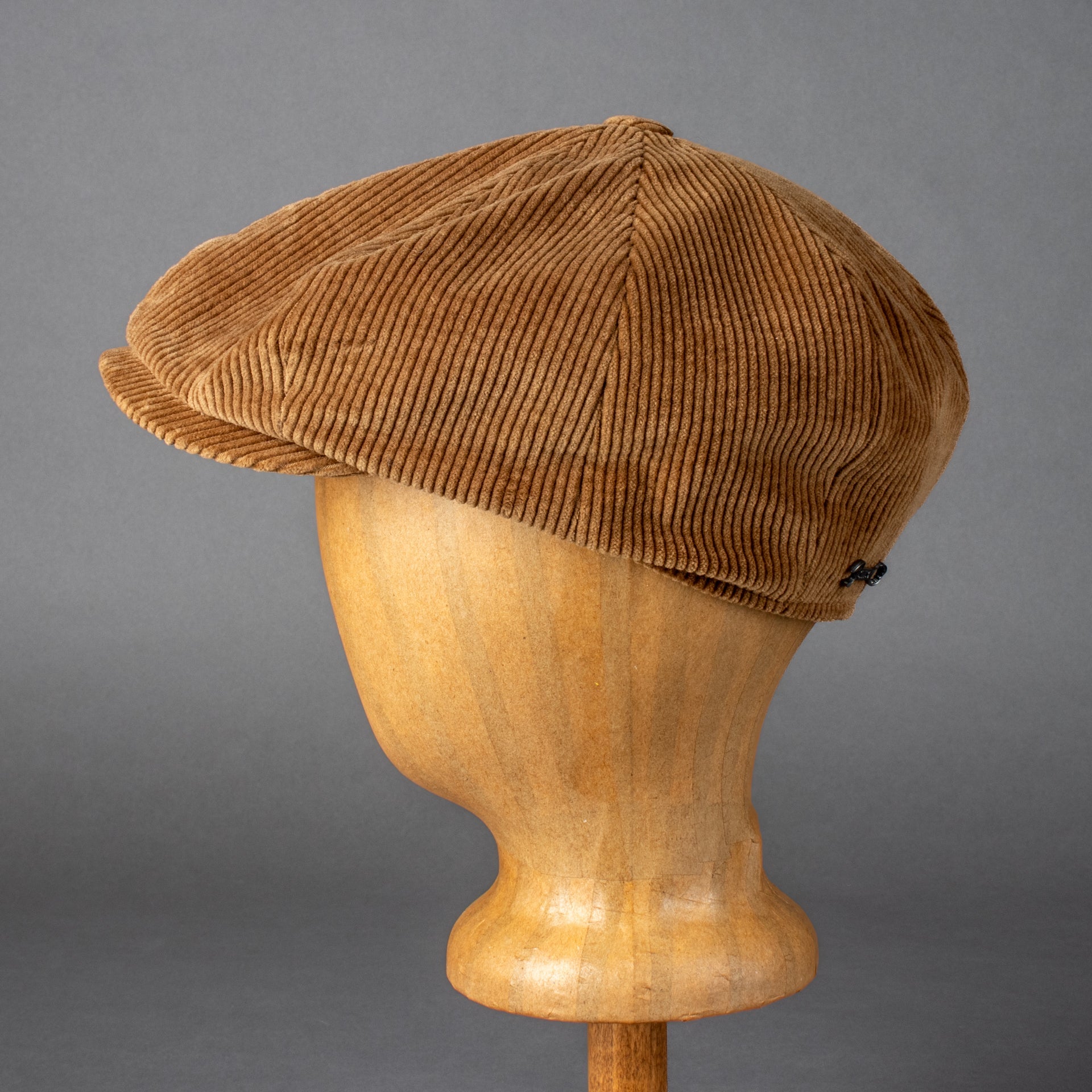 Stetson8 - Panel Schiebermütze Cord Garage Theme - AlmondMützeBritish Parts Luzern