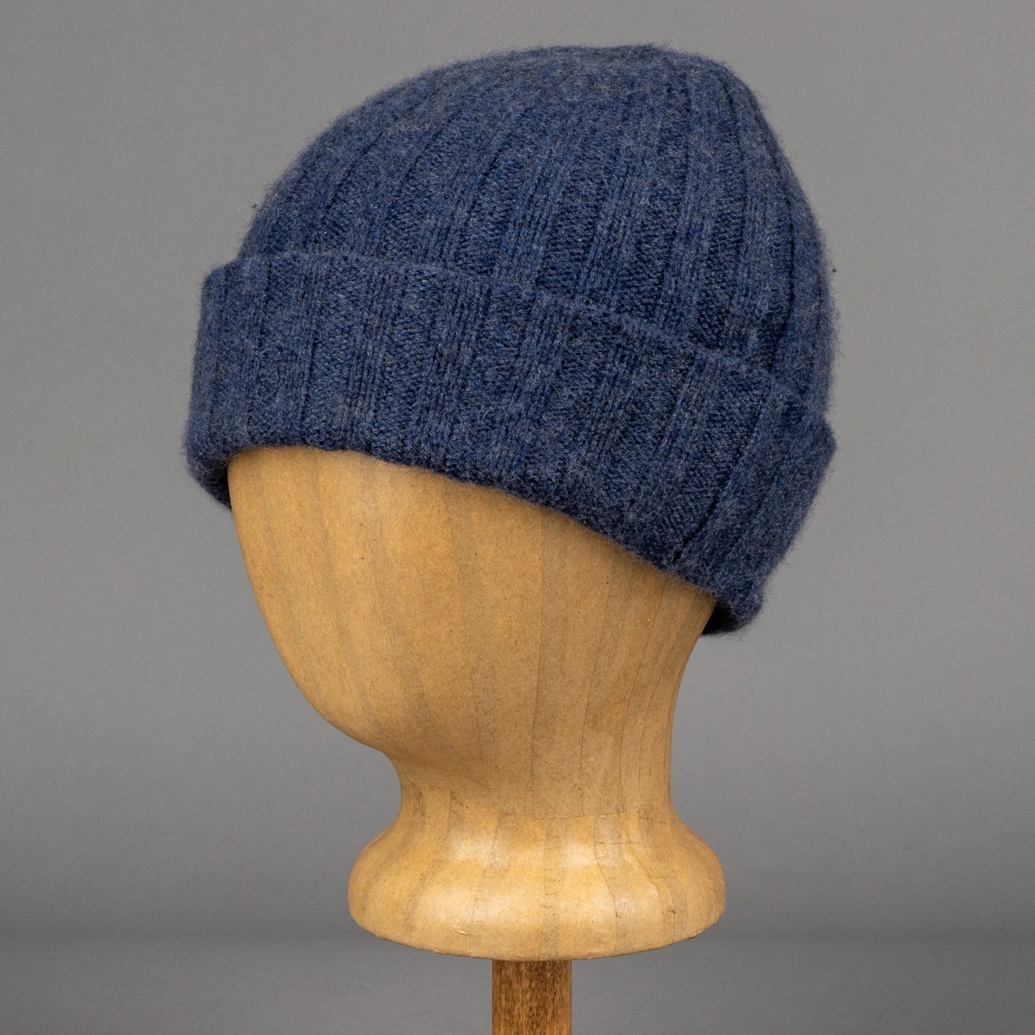 StetsonBeanie aus Kaschmir in blauMützeBritish Parts Luzern