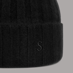 Black Cashmere Beanie