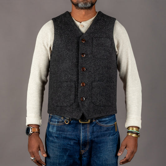 1937 Roamer Vest Beaver Black