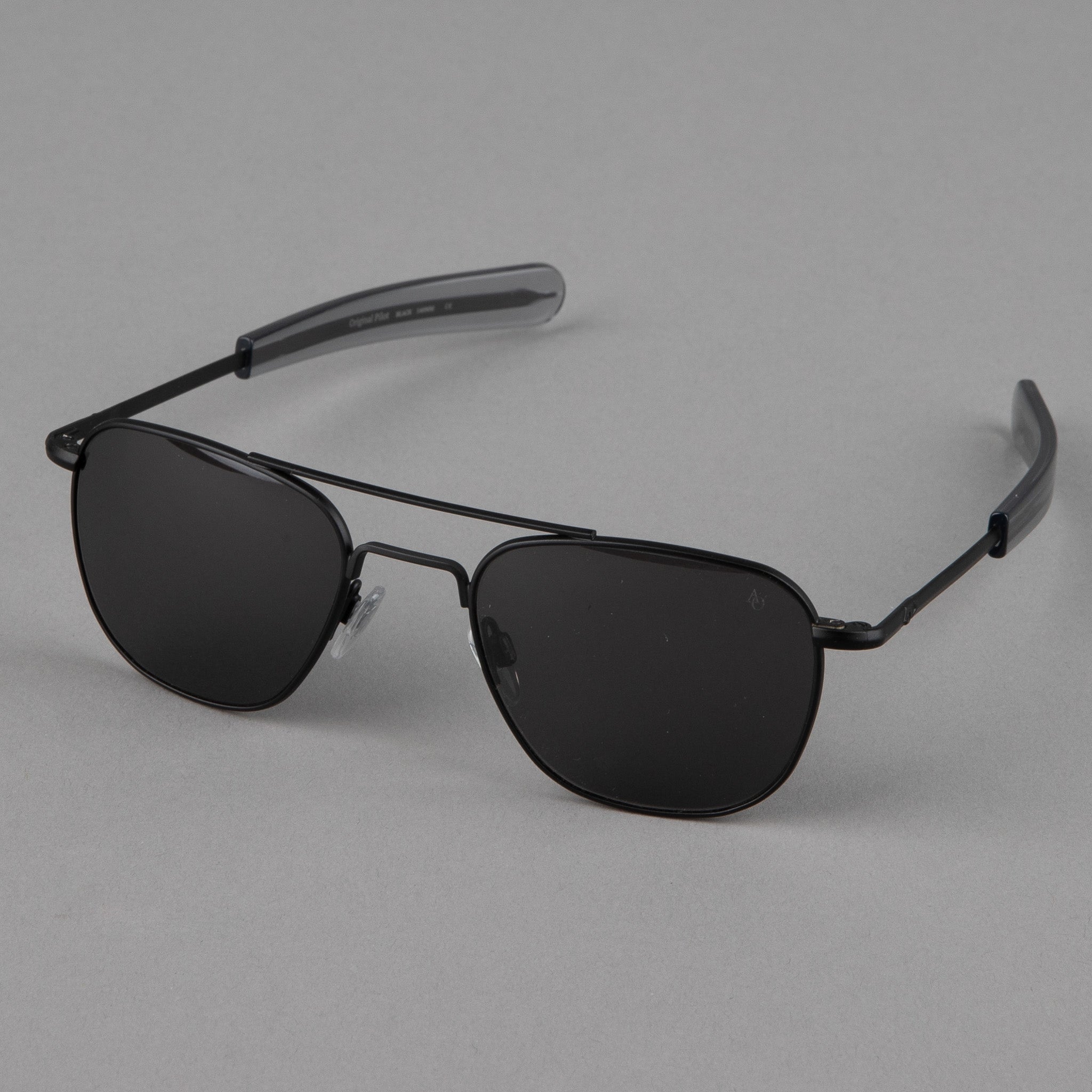 AO Eyewear"The Original Pilot" Sonnenbrille - SchwarzSonnenbrillenBritish Parts Luzern