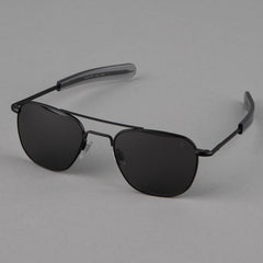 AO Eyewear"The Original Pilot" Sonnenbrille - SchwarzSonnenbrillenBritish Parts Luzern