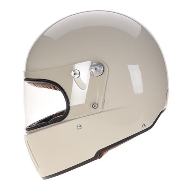 DavidaKoura Motorradhelm Cream mit braunem LederHelmBritish Parts Luzern