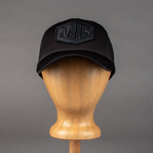 Deus Ex MachinaBaylands Trucker Cap schwarzMützeBritish Parts Luzern