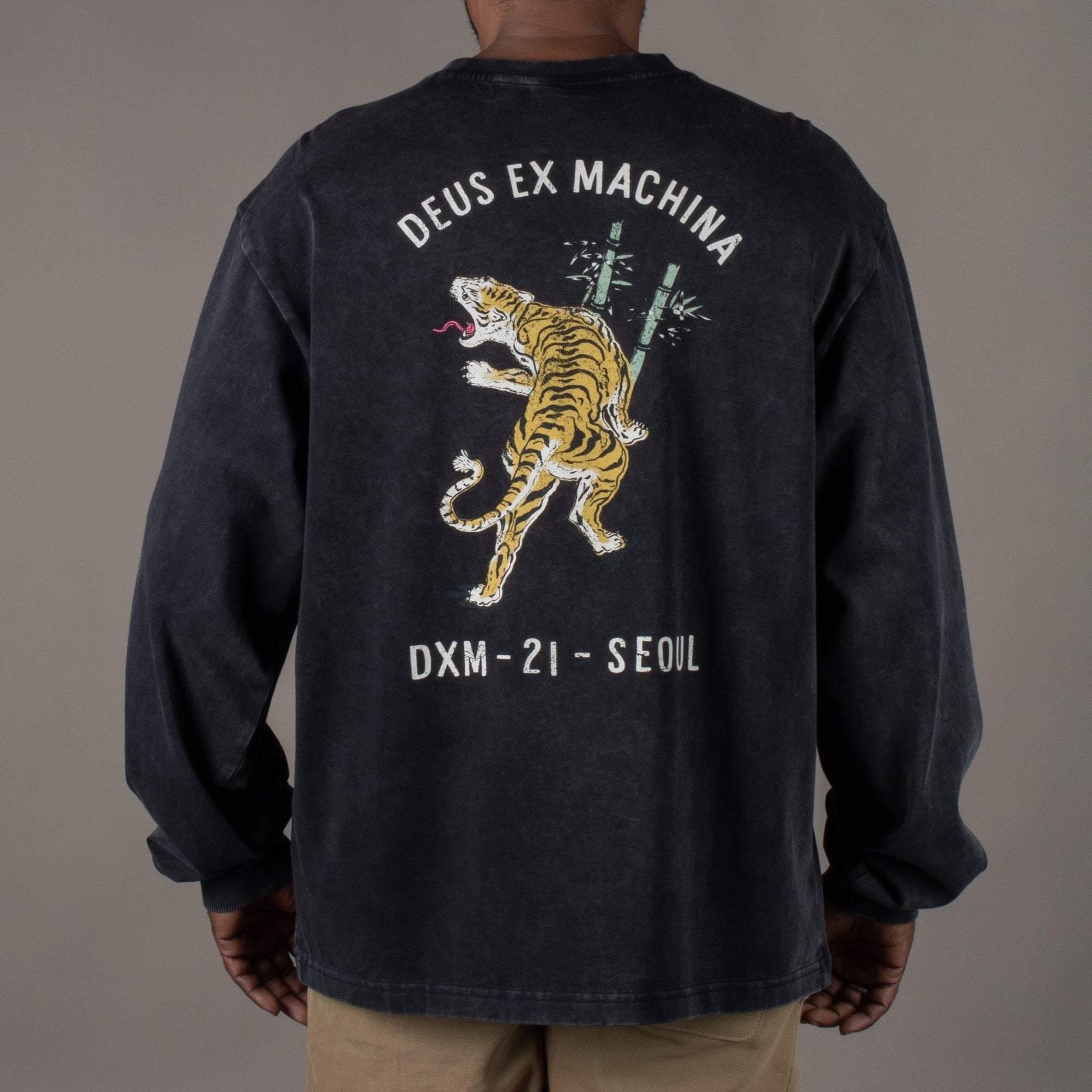 Deus Ex Machina Roar LS T-Shirt British Parts Lucerne