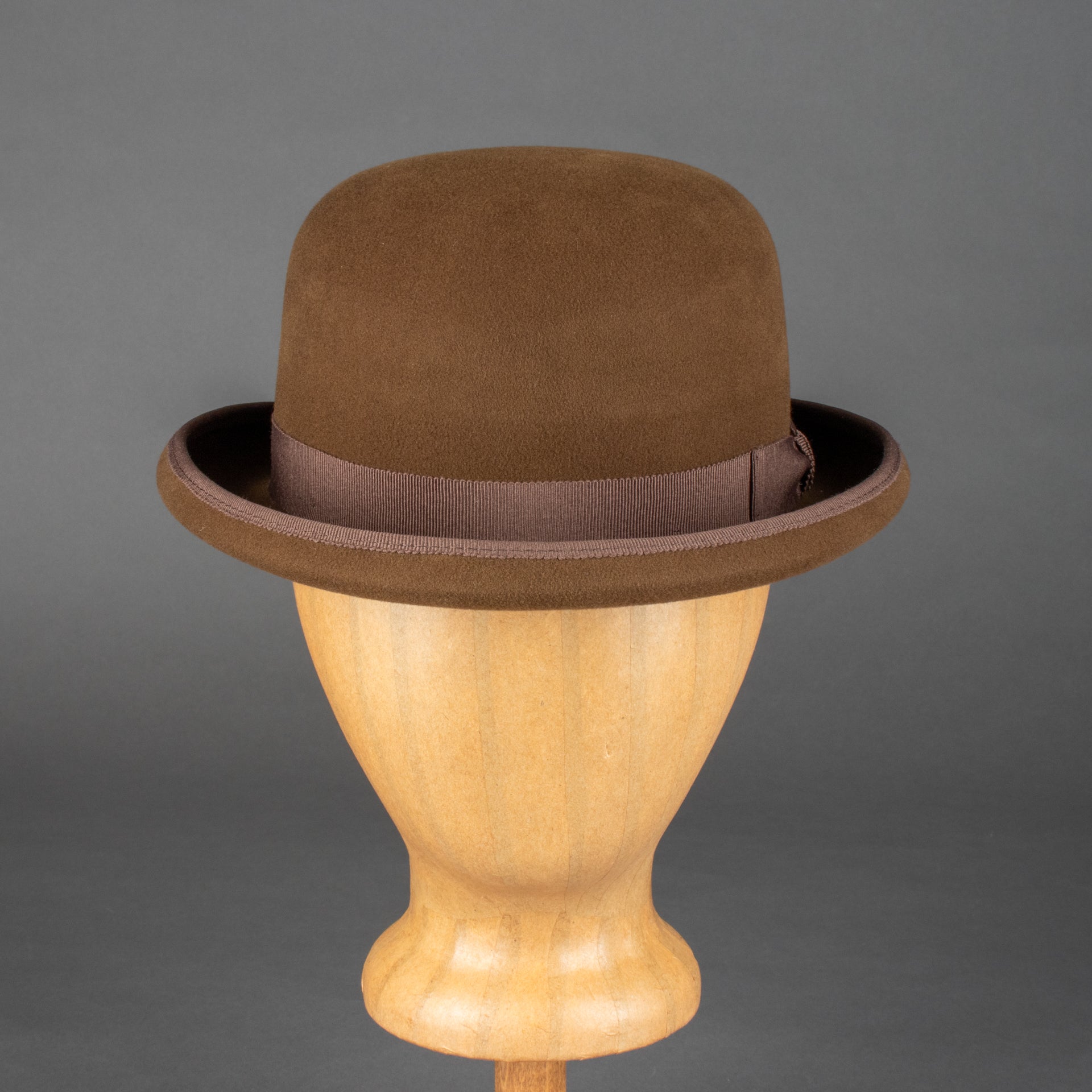 Diefenthal & Sohn1920 Bowler BeaverHutBritish Parts Luzern