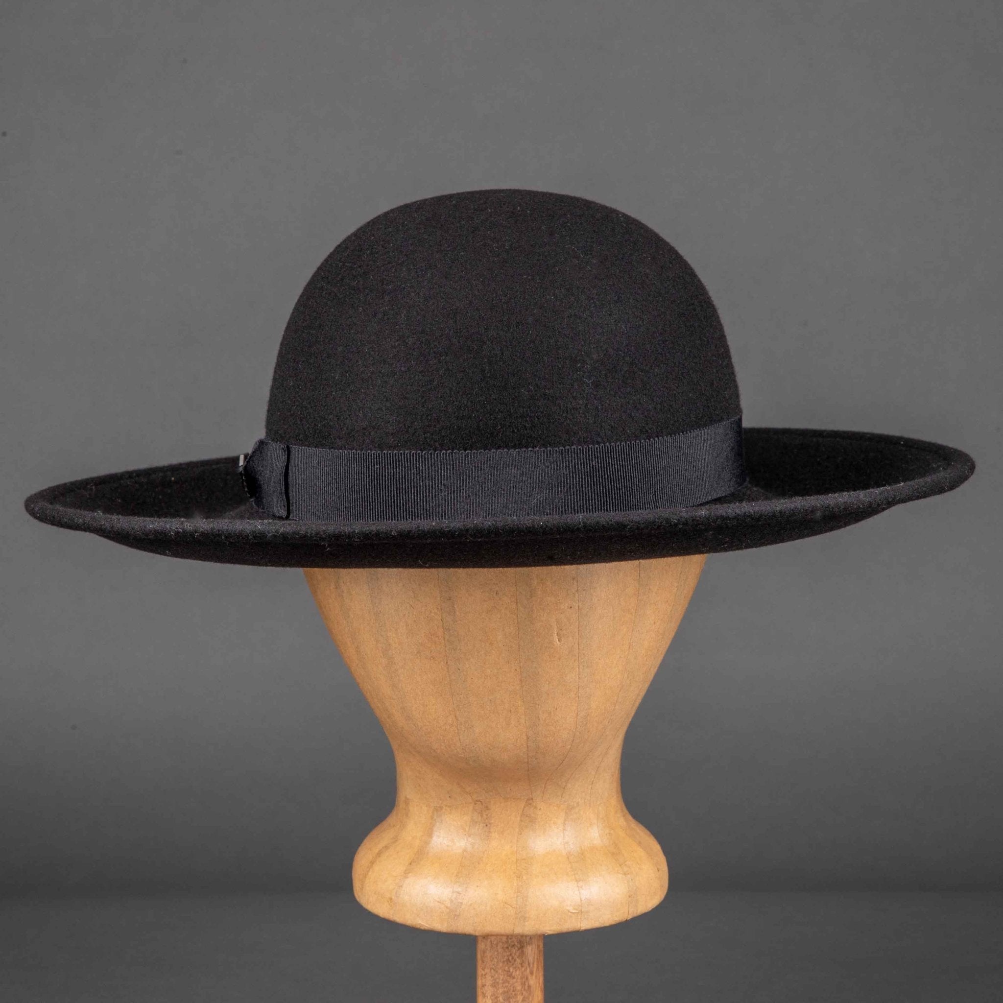 Diefenthal & Sohn1920 Capeline Damenhut schwarzHutBritish Parts Luzern