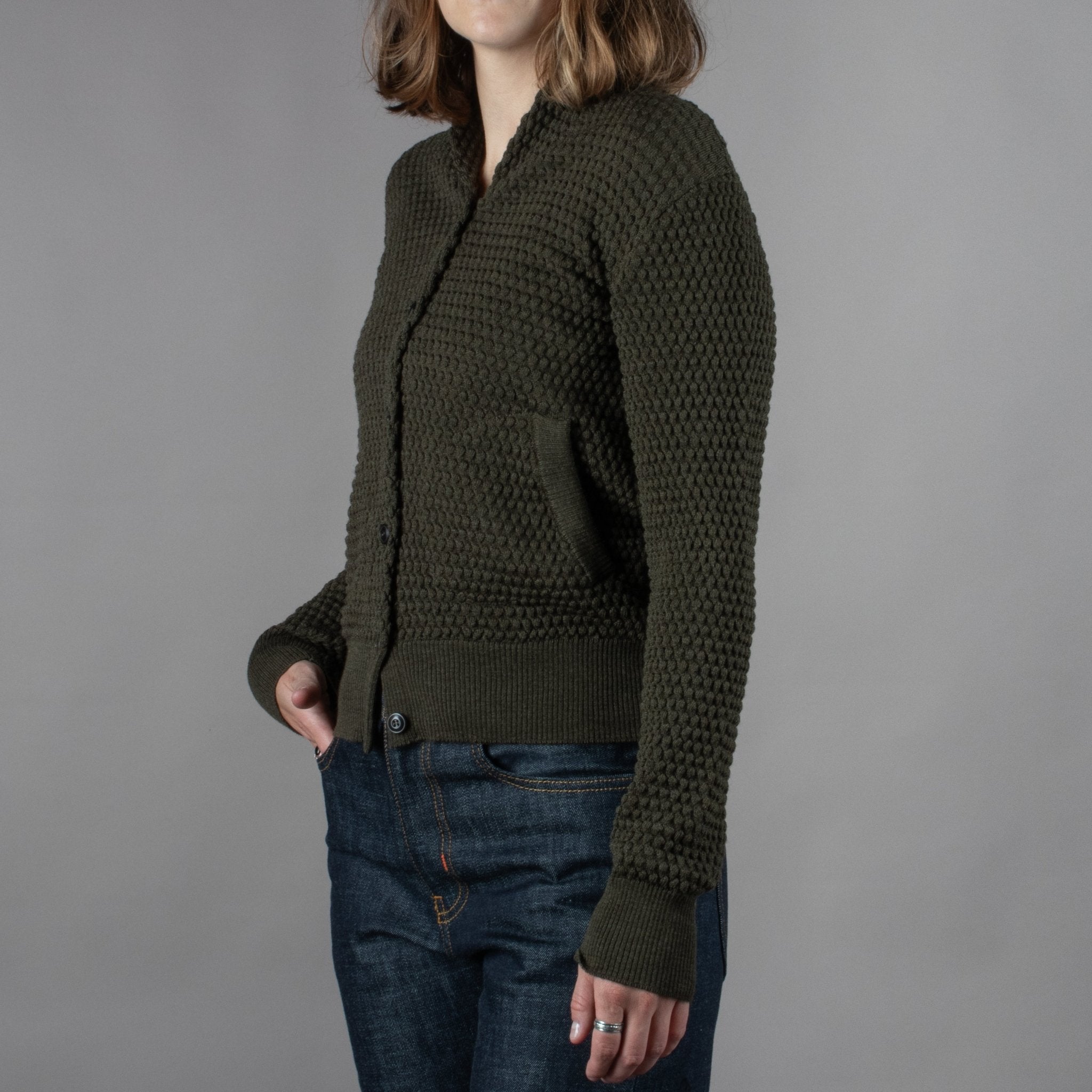 G.R.P.Damen Strickjacke mit Schalkragen GrünStrickjackeBritish Parts Luzern