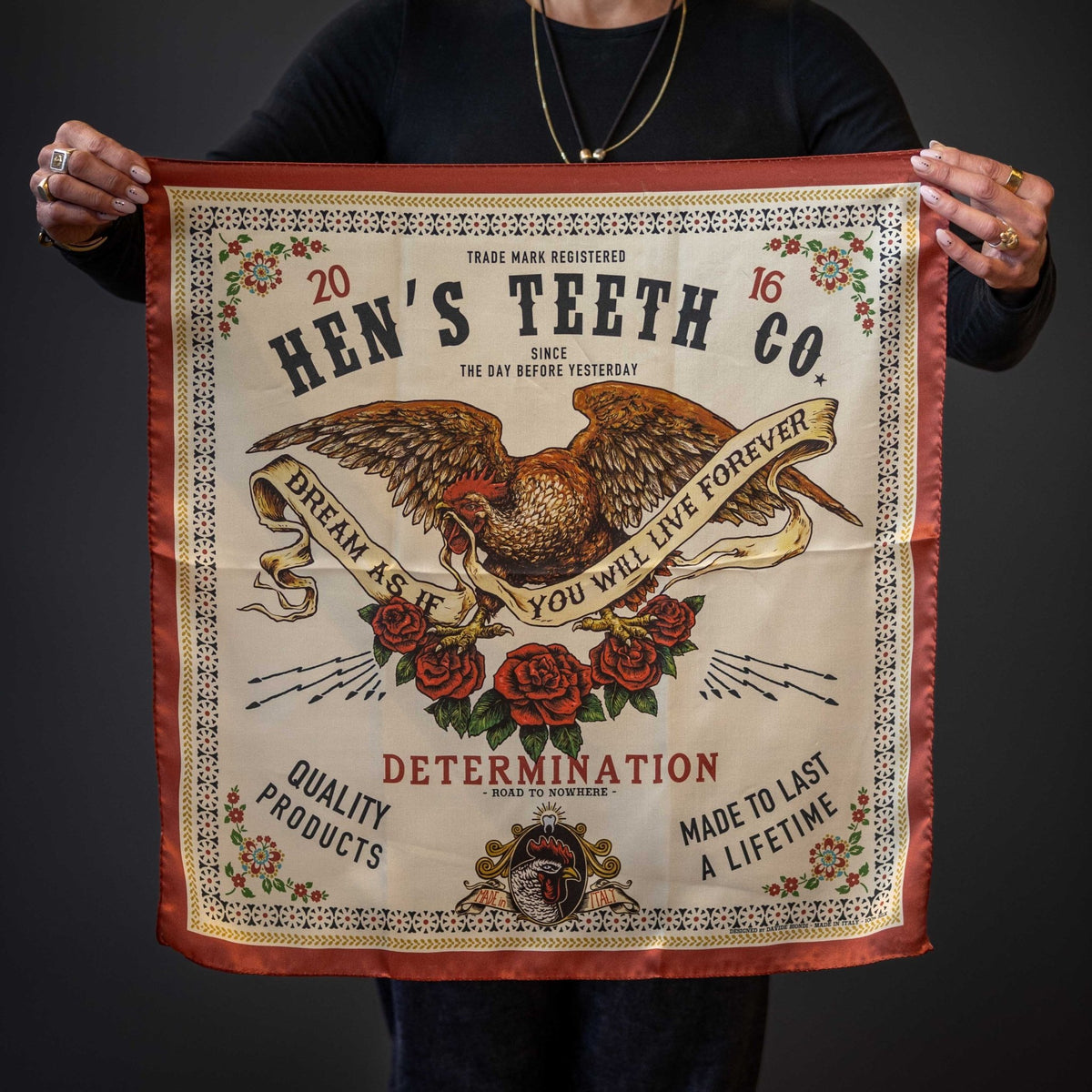 Hen's TeethHen's Teeth Bandana SeideHalstuchBritish Parts Luzern