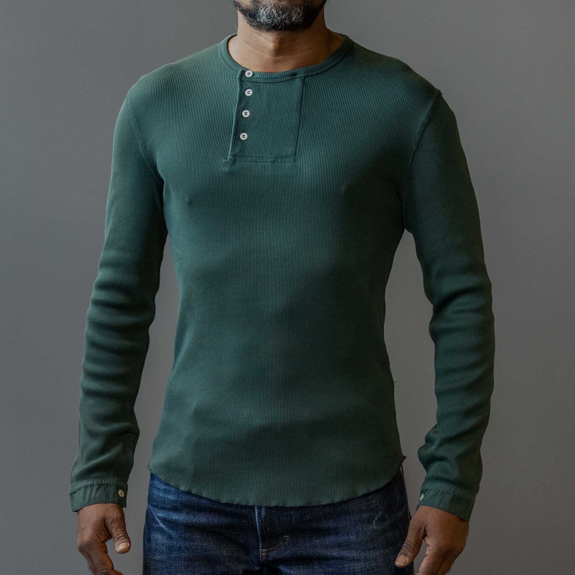 IndigoferaHank Henley in Phthalo GreenHenleyBritish Parts Luzern