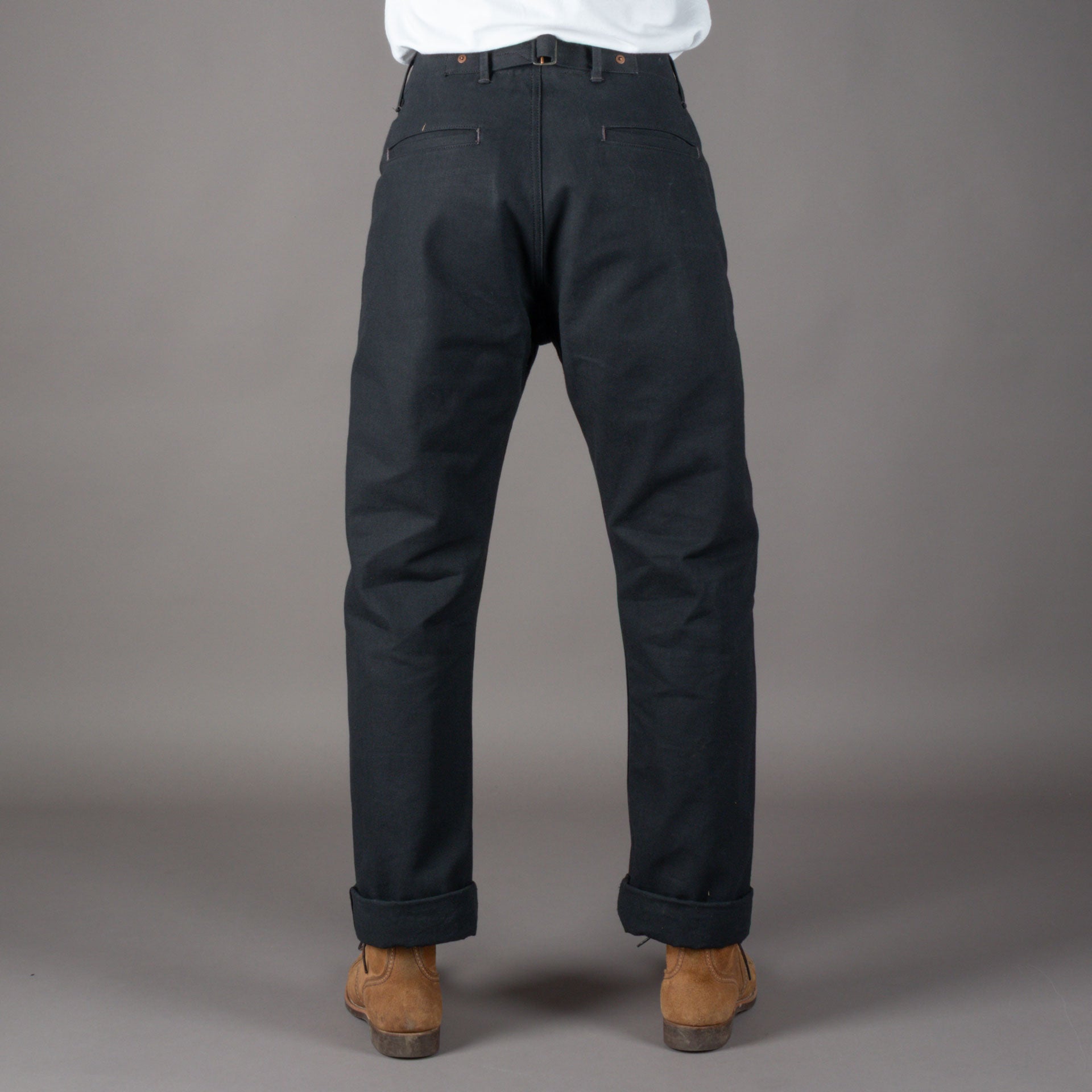 IndigoferaHeyes Hose aus Hudson CanvasHosenBritish Parts Luzern