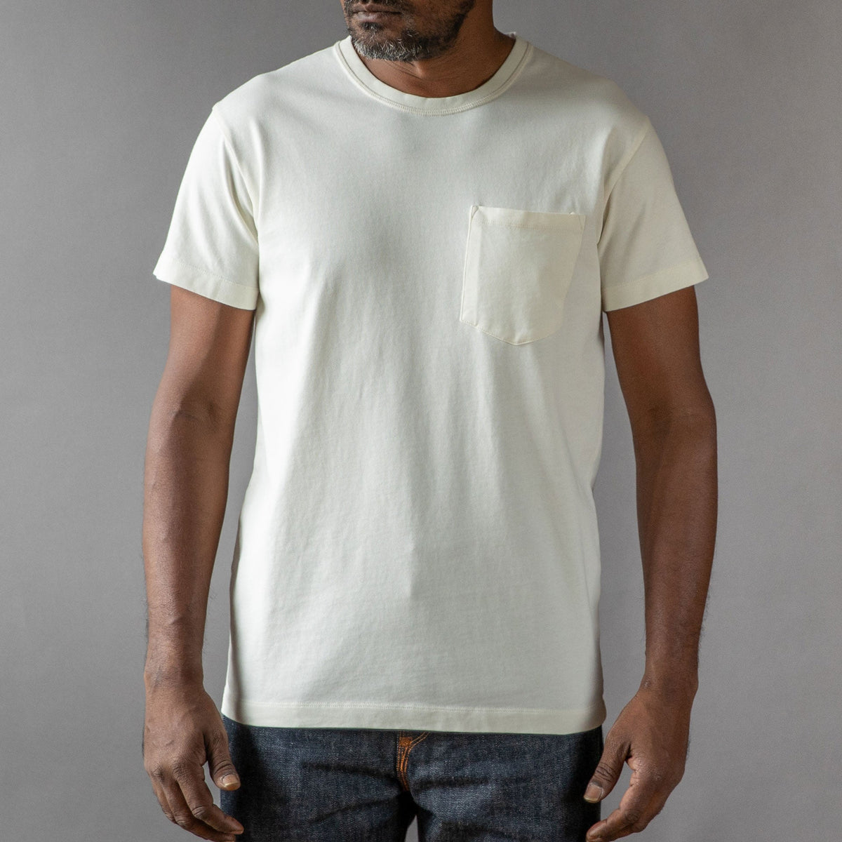 IndigoferaWilson Pocket Tee in Cocatoo weissT-ShirtBritish Parts Luzern