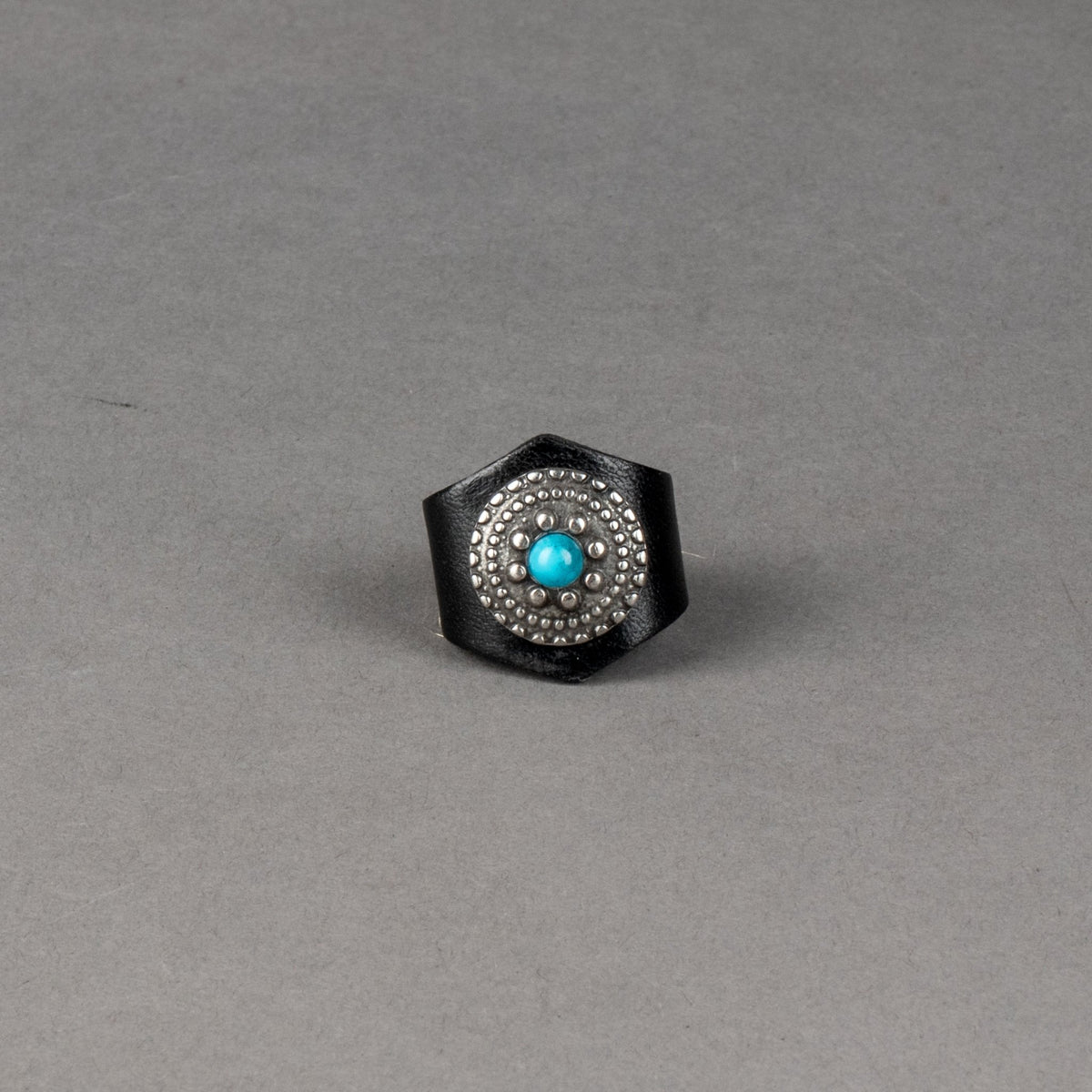 Jean DesselBandana Lederring Saragosa schwarzHalstuchBritish Parts Luzern