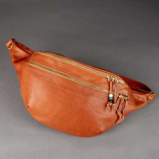 Jean DesselGrosse Gürteltasche mit DoppelreissverschlussTascheBritish Parts Luzern