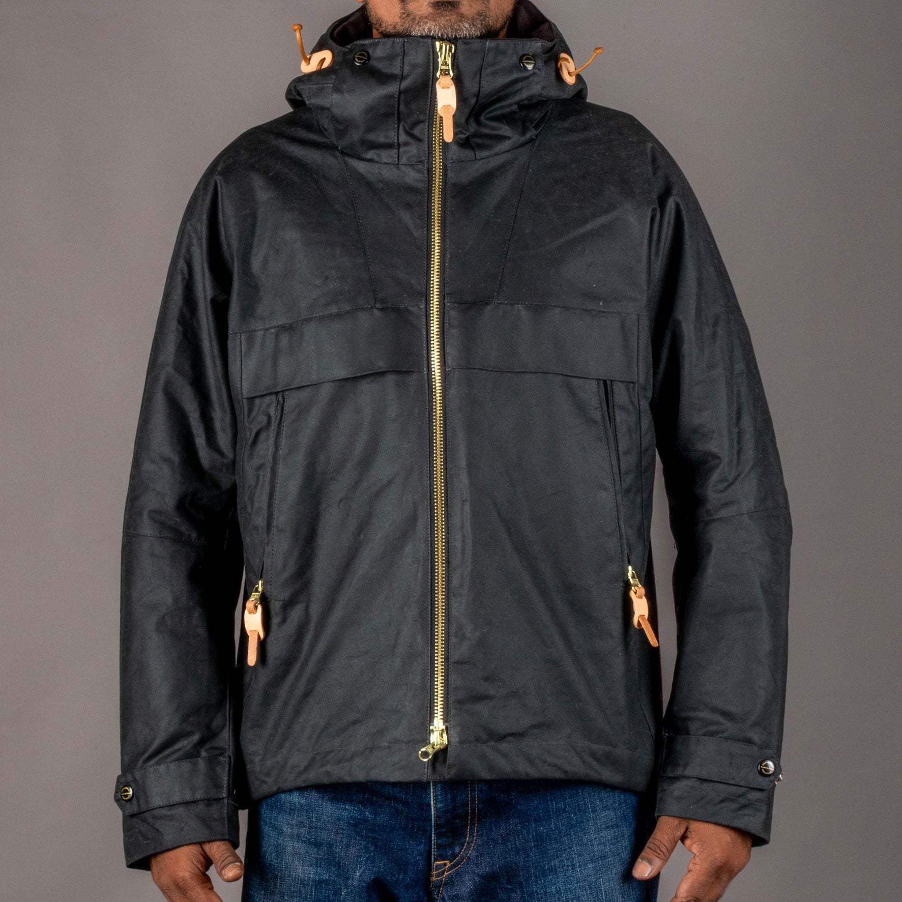 Manifattura CeccarelliTrekking Wachsjacke schwarzJackenBritish Parts Luzern