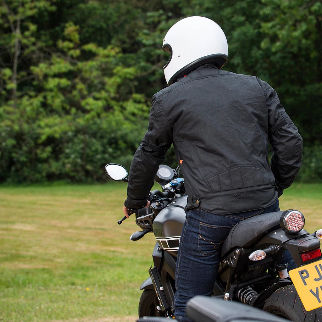 MerlinBarton II Wax Cotton Motorradjacke in schwarzMotorradjackeBritish Parts Luzern