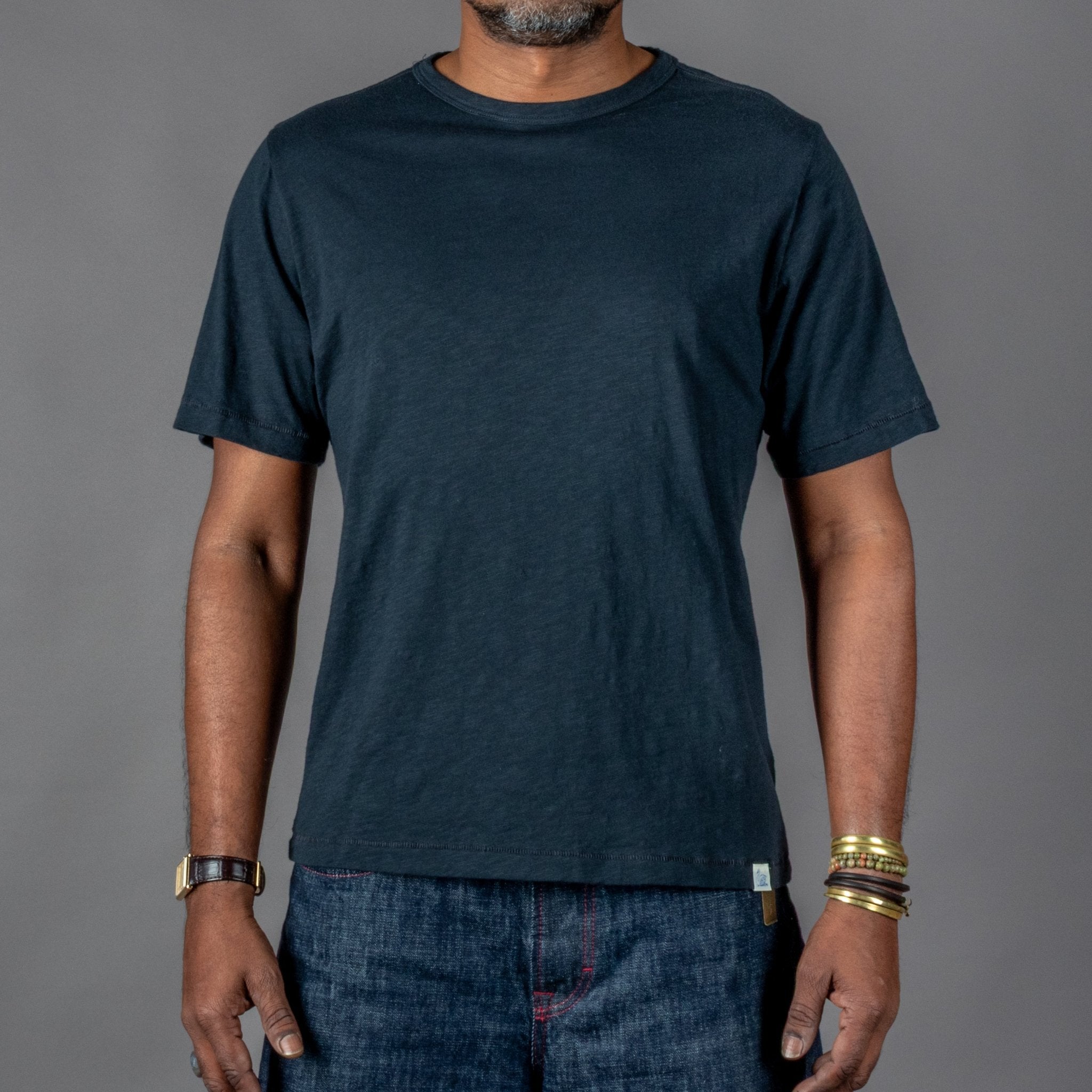 Merz b. SchwanenUnisex Relaxed Fit T-Shirt PIMA Bio - Baumwolle schwarzT-ShirtBritish Parts Luzern