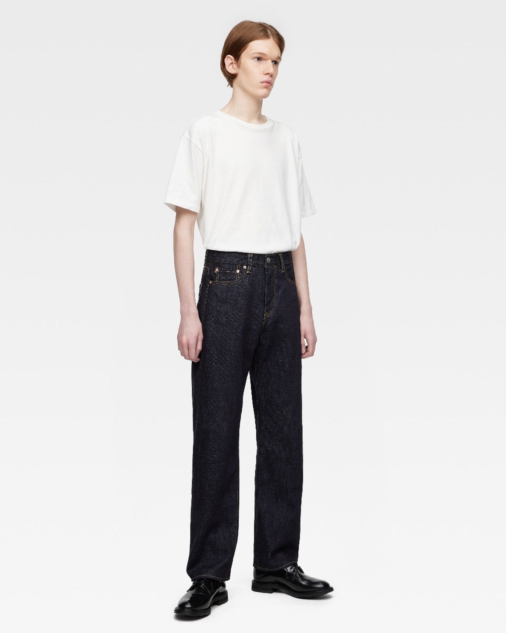 MOMOTARO100 Classic Straight Jeans 15.7ozHosenBritish Parts Luzern