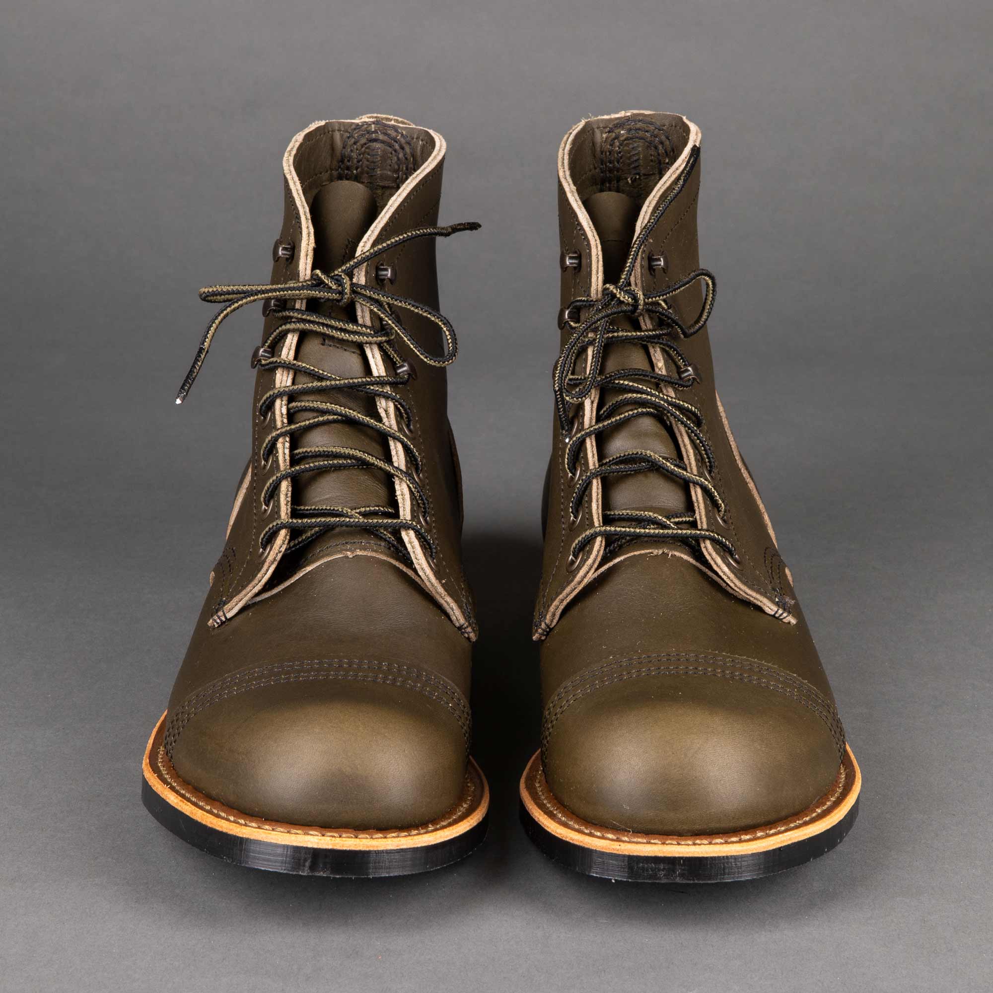 Red Wing ShoesIron Ranger 8078 Alpine Portage HerrenschuheSchuheBritish Parts Luzern