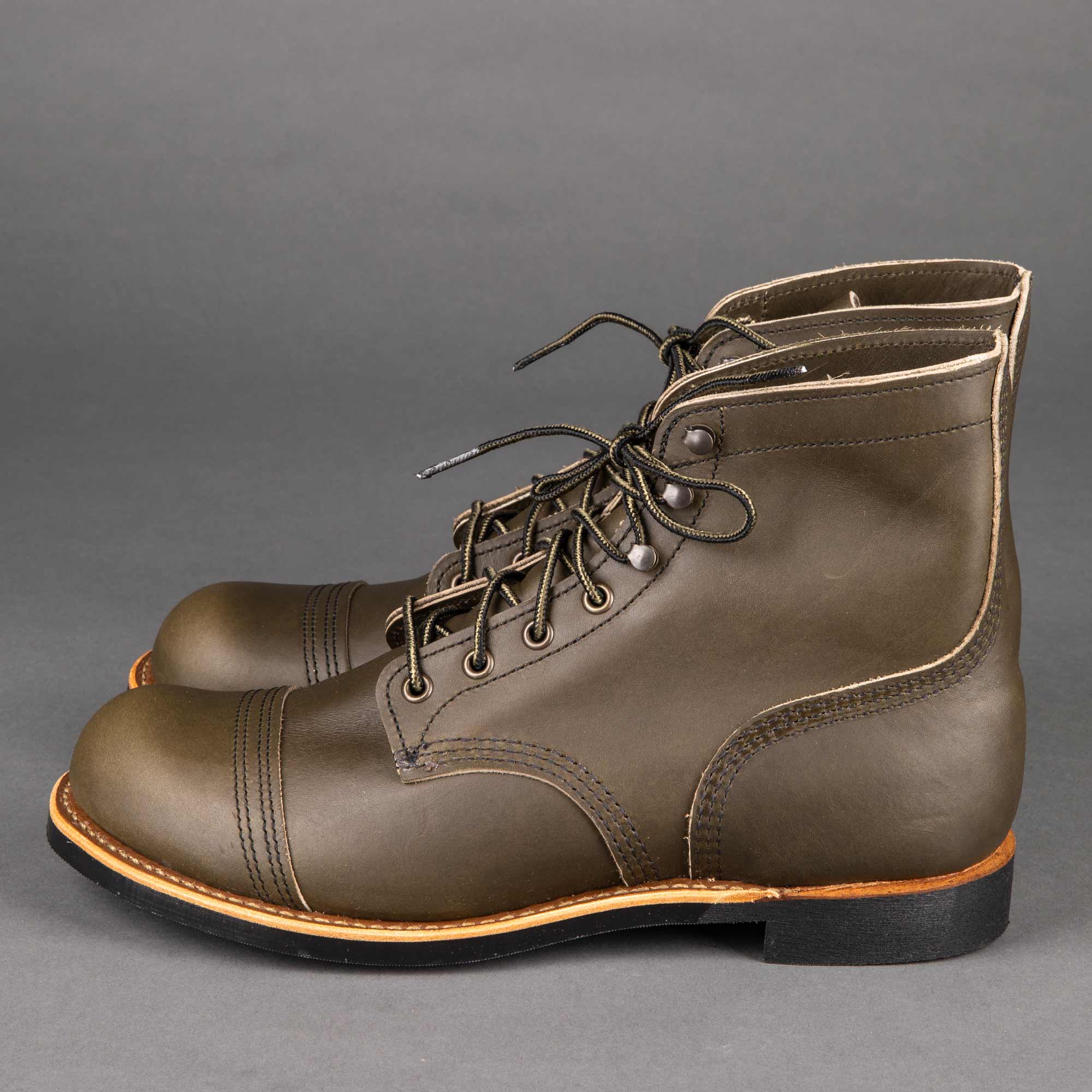 Red Wing ShoesIron Ranger 8078 Alpine Portage HerrenschuheSchuheBritish Parts Luzern