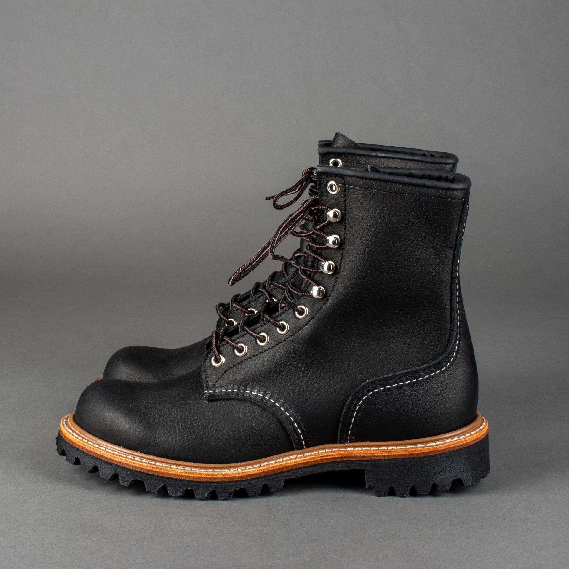 Red Wing ShoesLogger 4501 Black Oil Slick Leather HerrenschuheSchuheBritish Parts Luzern