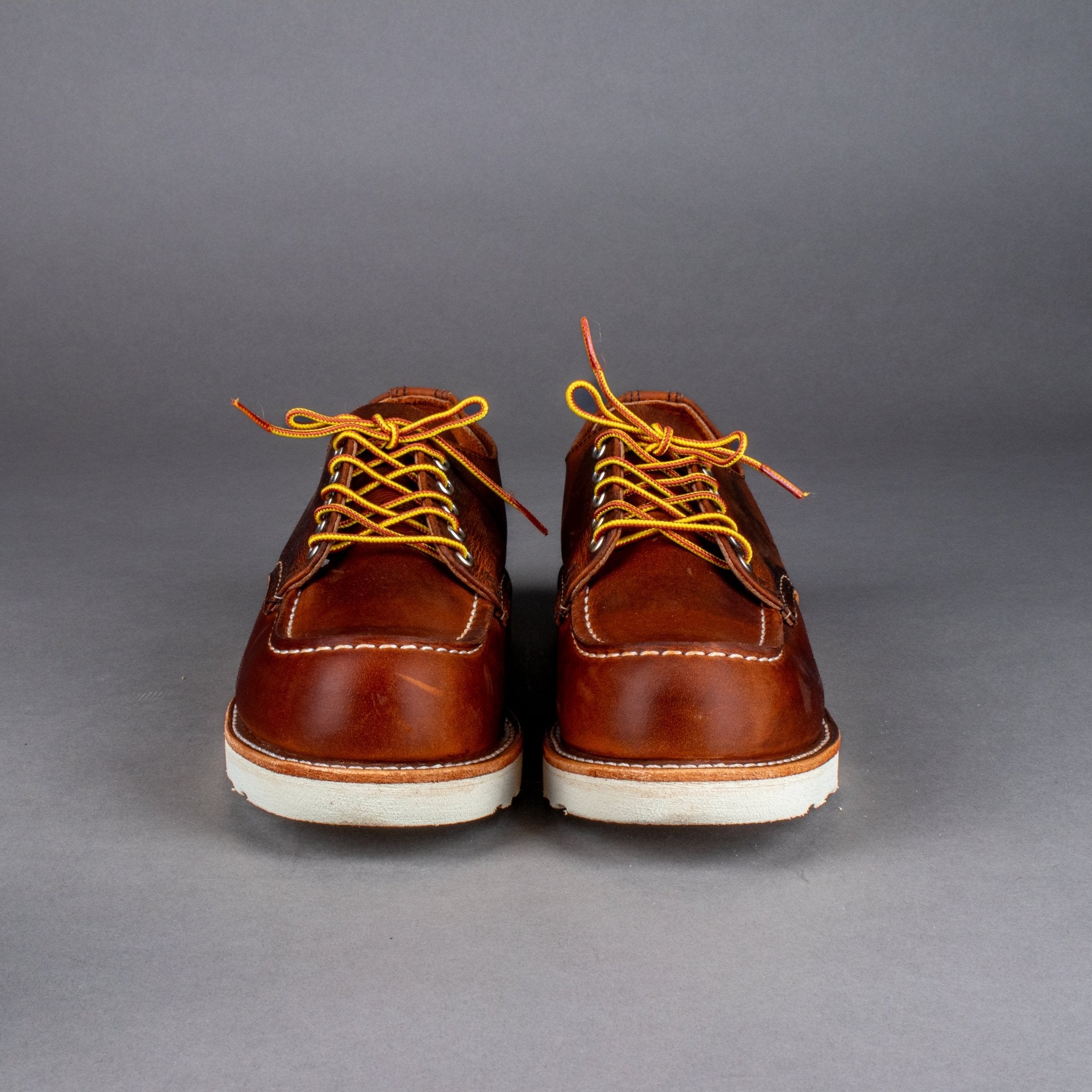 Red Wing ShoesShop Moc Oxford 8077 Copper Rough & Tough HerrenschuheSchuheBritish Parts Luzern