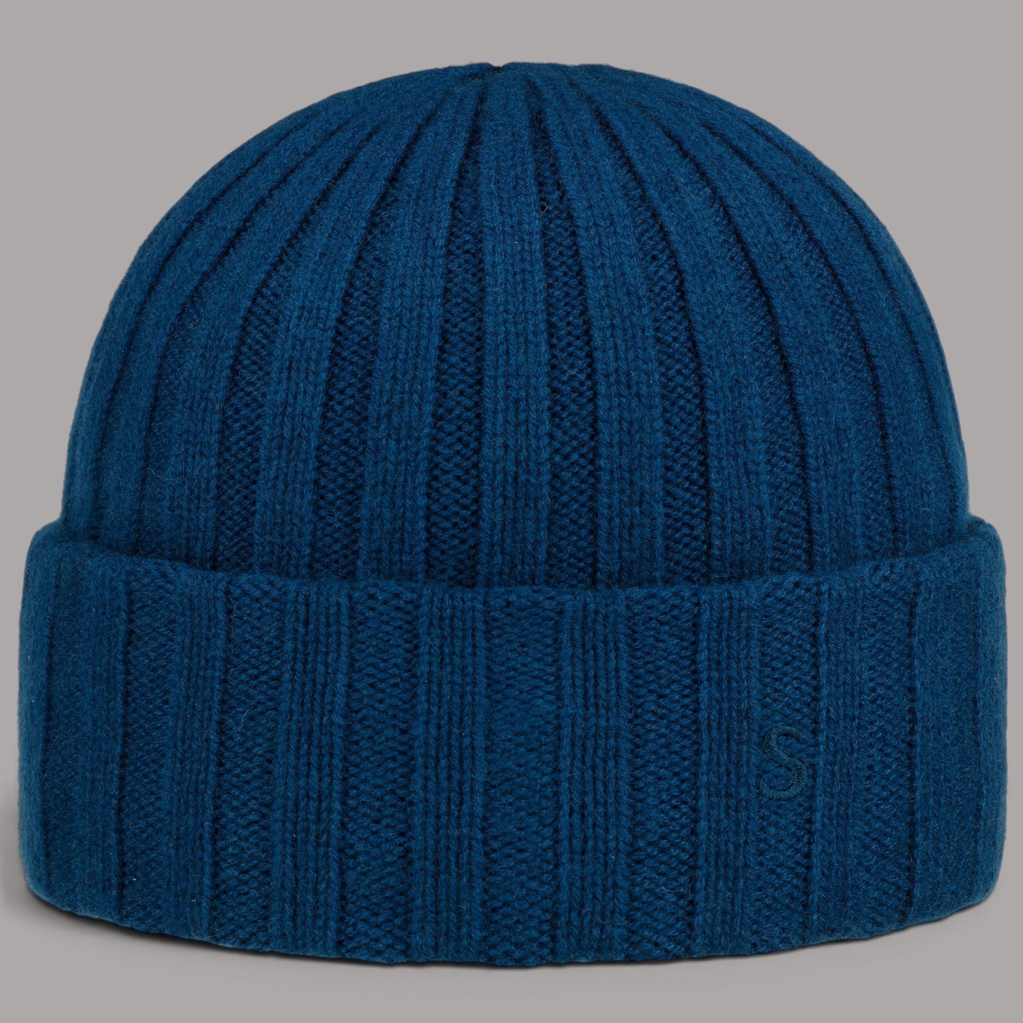 Stetson Cashmere Beanie in Deep Blue, British Parts Lucerne