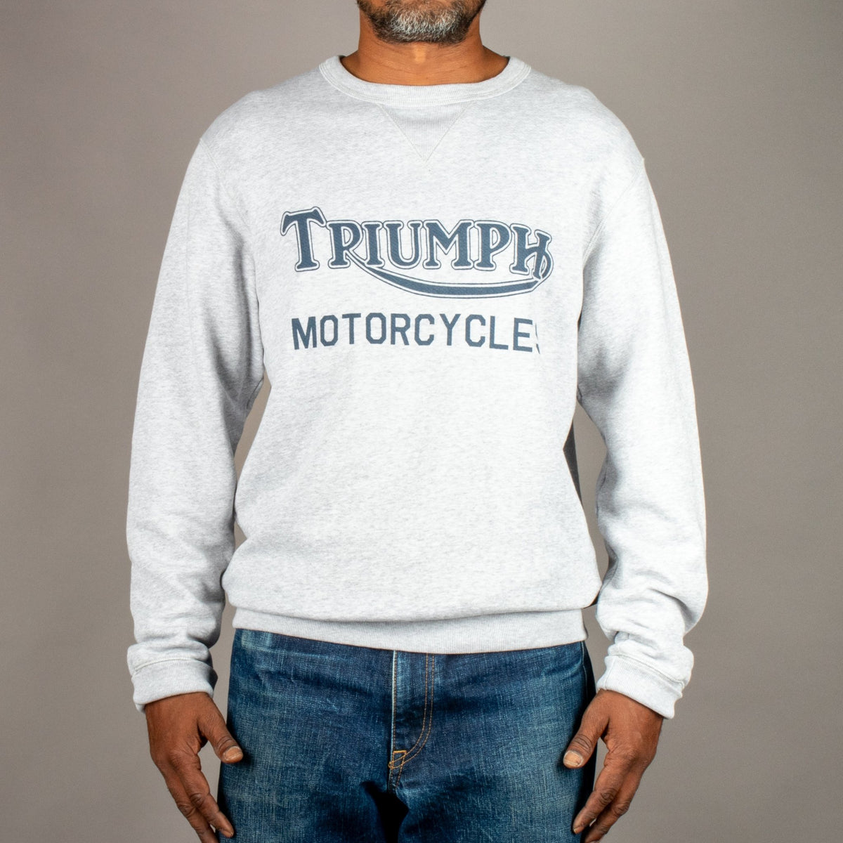 Triumph MotorcyclesRadial sweatshirt in grayLongsleeve shirtBritish Parts Lucerne