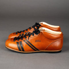 Zeha BerlinCarl Häßner Legacy - Liga - cognac / grauSchuheBritish Parts Luzern