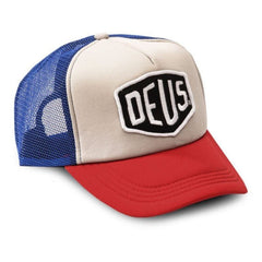 Deus Ex MachinaBaylands Trucker Rot Weiss BlauMützeBritish Parts Luzern